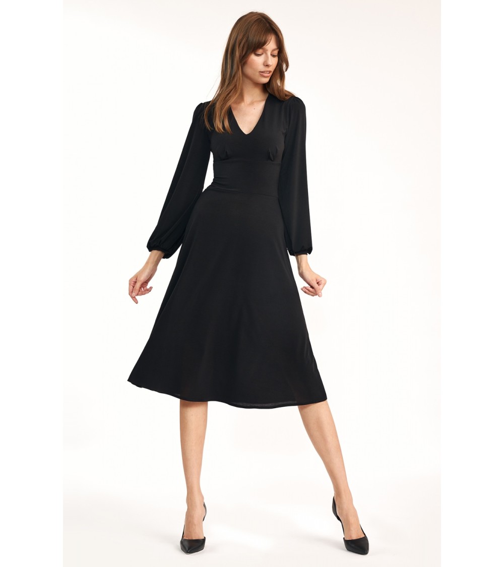 Sukienka Klasyczna czarna sukienka midi S194 Black - Nife