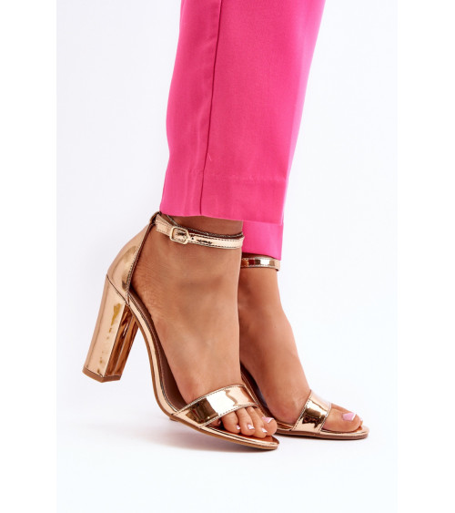Sandały Model Thakko 212-18 Pink Gold - Step in style