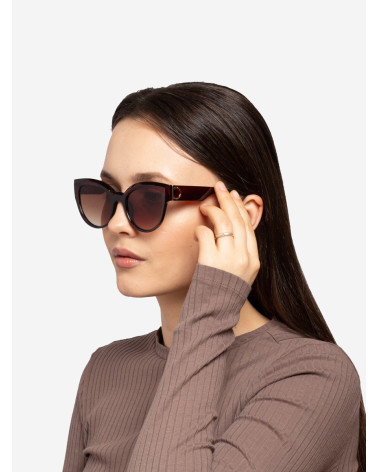 Brązowe okulary przeciwsłoneczne damskie